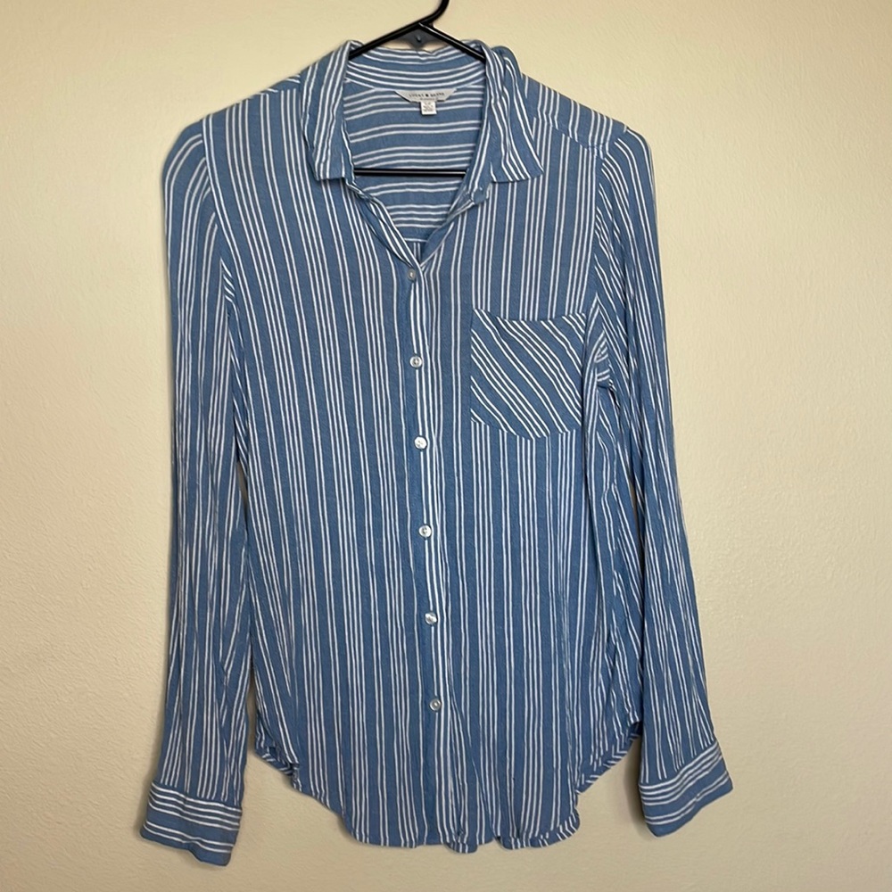 Lucky Brand Button Down Shirt
